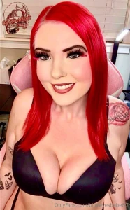 Hii daddy welcome to my dark side it s kinky here why don t you stay part 17