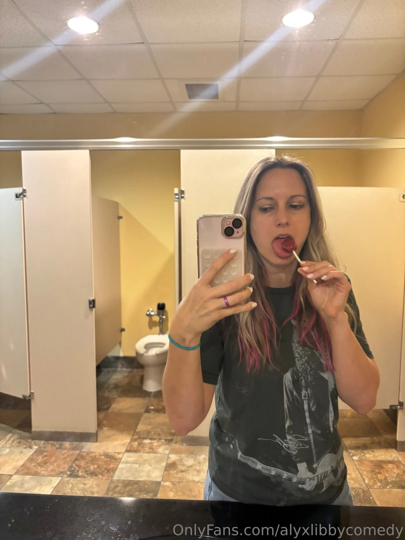 What did you notice first the lollipop new hair or toilet in the 