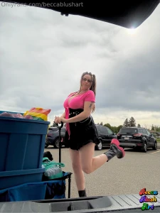 A lil behind the scenes from my last market started my morning lying part 1