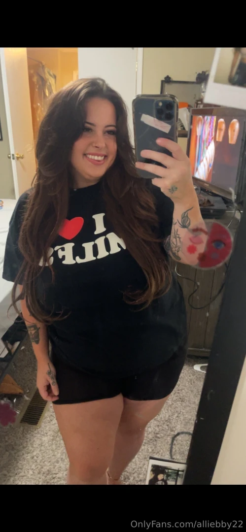 I lt 3 milfs but who doesn t 