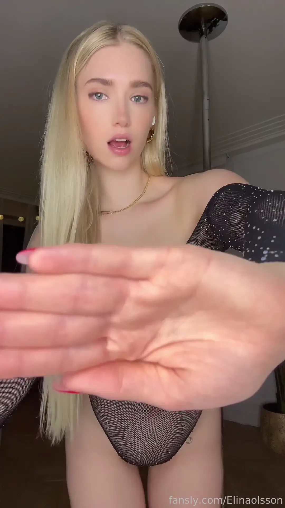 You think i can be a ballerina in this outfit bigass bigtits petite 