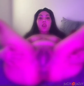 Let s play a game of what happens next i posted a pic and you have to