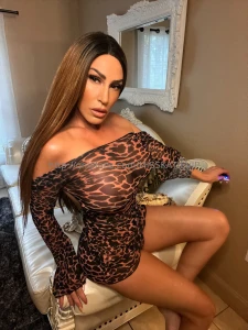 Tip on this post and i ll send you hot surprises back