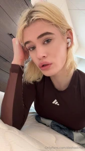 Hands where i can see them mouth too