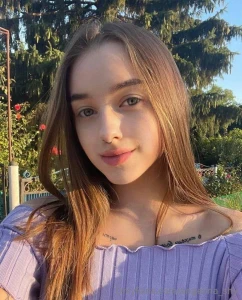 18 years old a naughty girl mialoverr wants to your cock if you want part 24