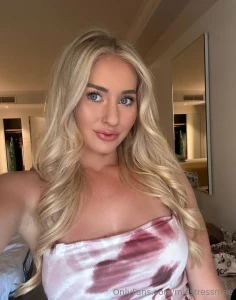 The very sight of my face commands you how charming