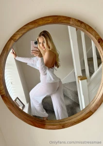 Seeing this perfect ass makes you shake hmmm maybe i should put a