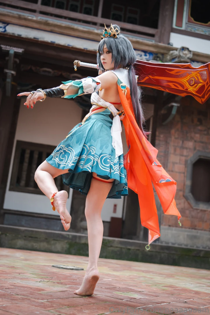 This character is so cute btw i will go singapore on september part 2 