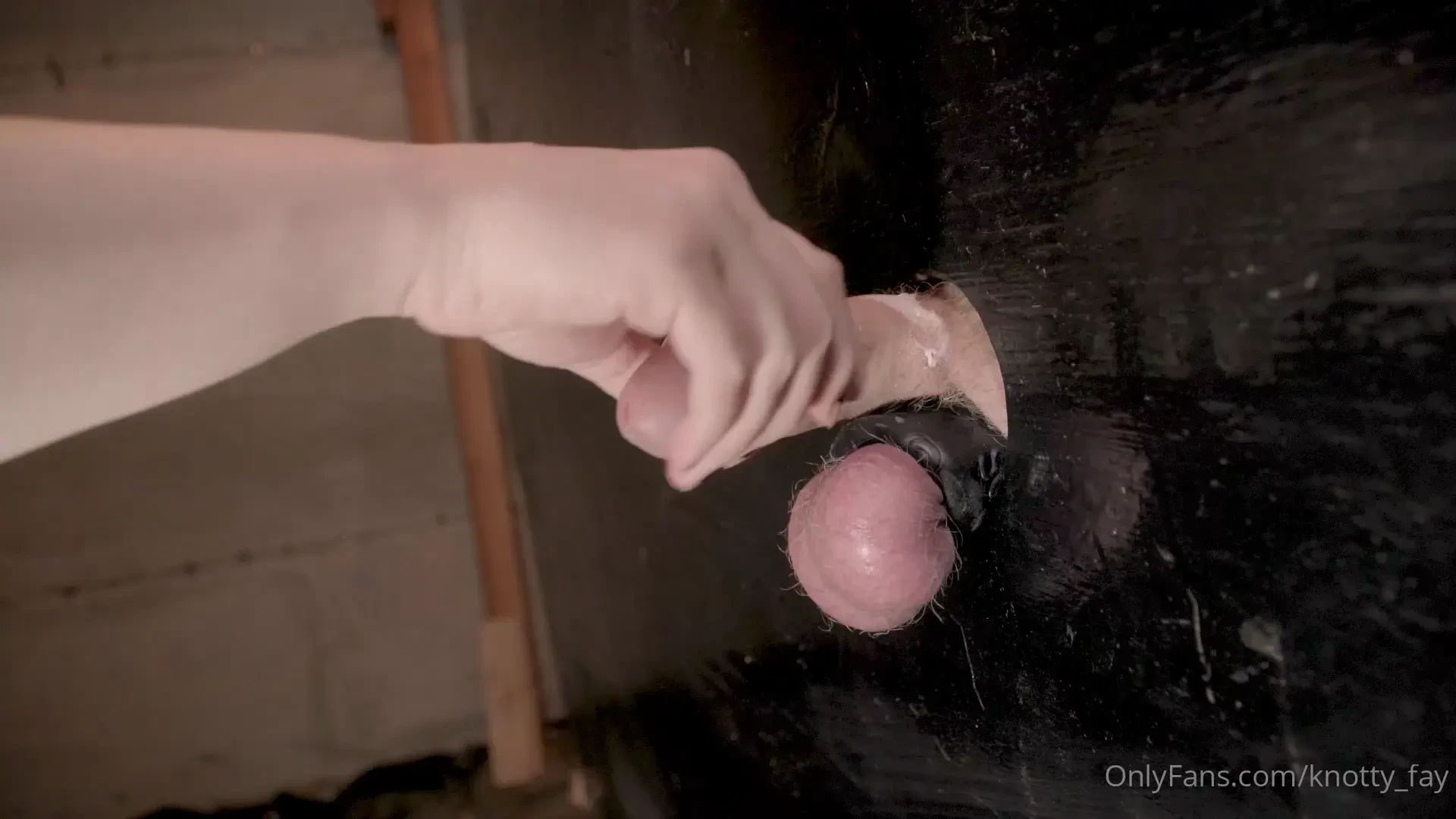 Penis in a hole 
