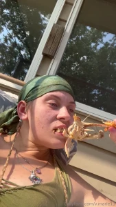 How else do you eat your meat if not sloppy and satisfying