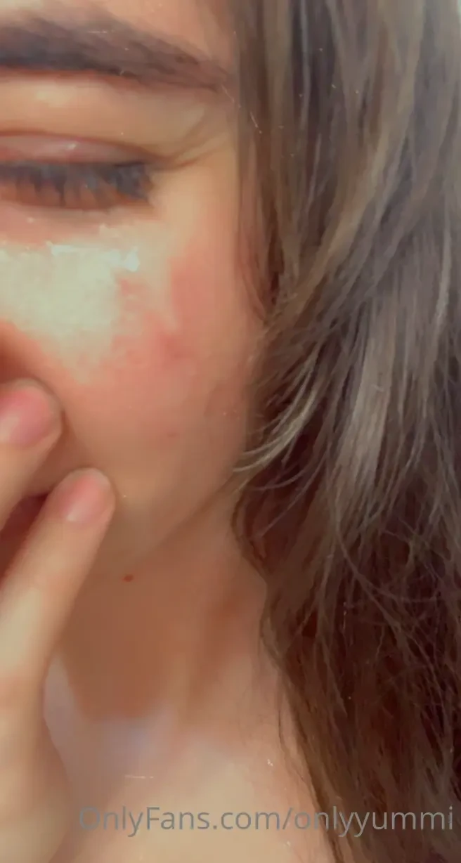 He came all over me lol first shot me in my eye and then down the rest 