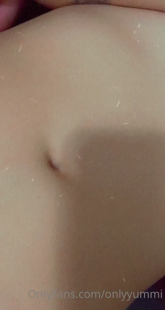 He came home with me in that t-shirt and asked me to ride him 