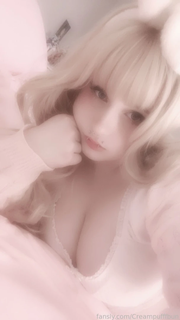 How fuckable is this virgin bunny teen 18 blonde egirl petite curvy part 2 