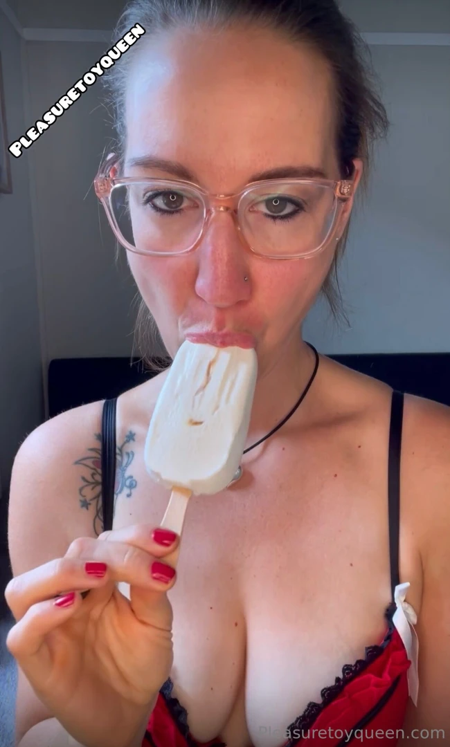 When ice cream eating turns into self-pleasure hmmm ice cream is so 