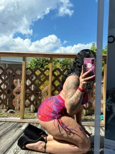 Mommy got a new mirror she wanted to show off send a lil tip for a