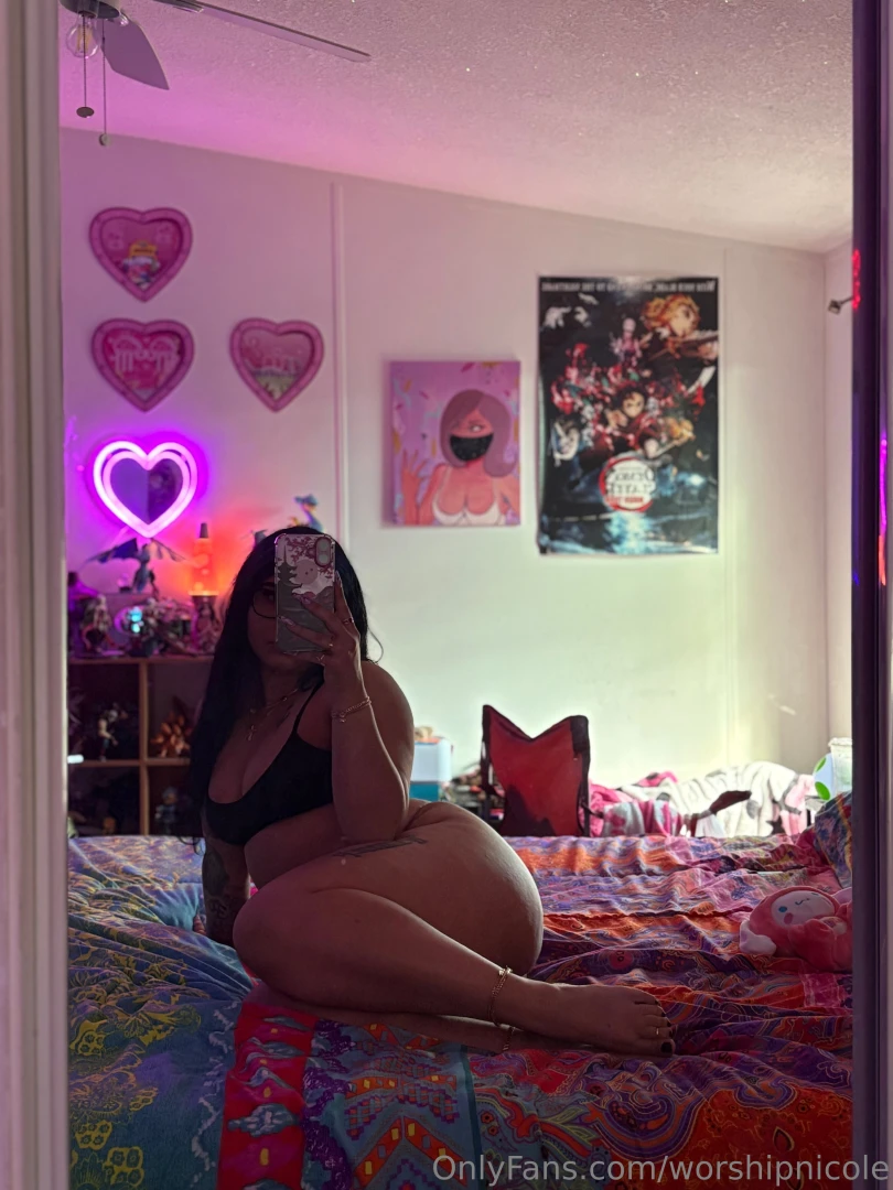 Unlock for pov before i make you eat it 