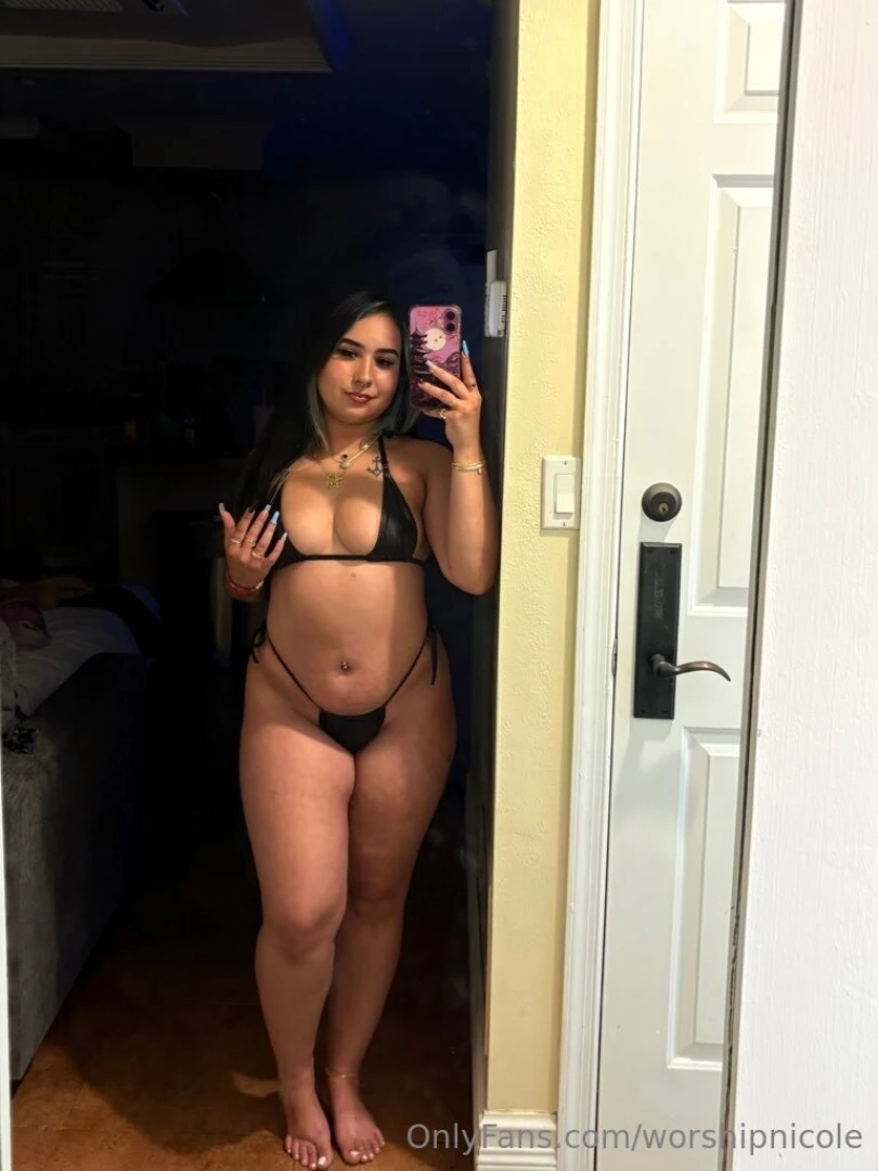 Mommy knows vacation boops are your favorite tip for a surpriseeee 