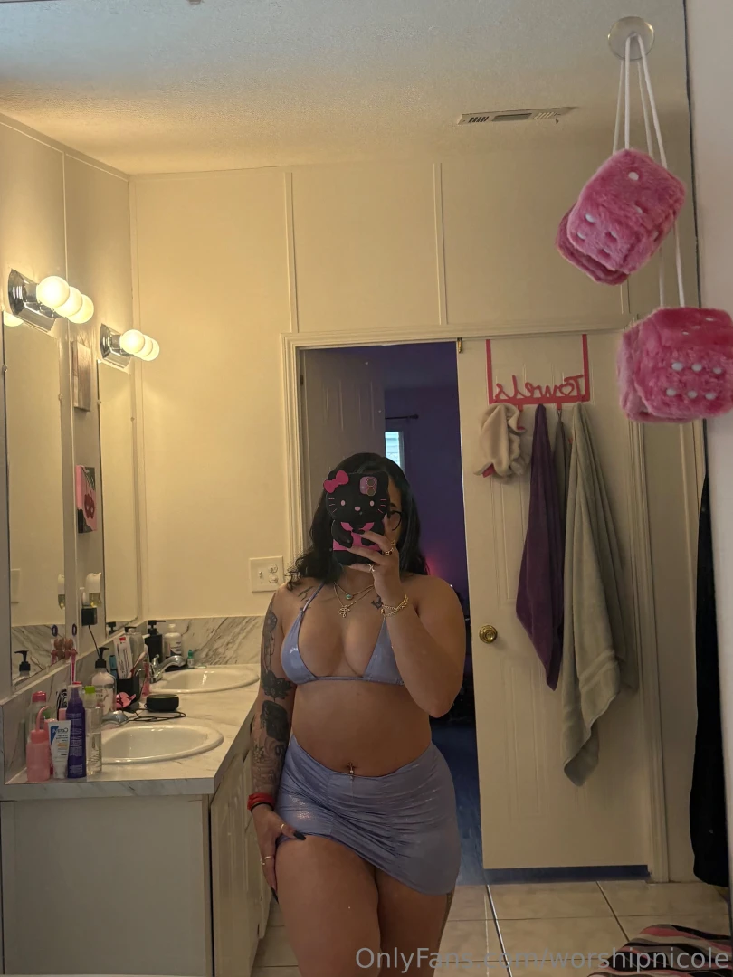 Unlock to take off my skirt amp a spicier pov 