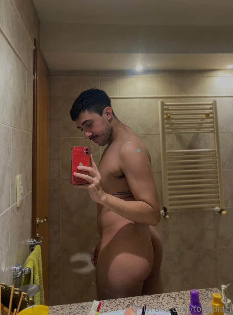 Do you like this peach want to give it a bite more on tomiwildvip 