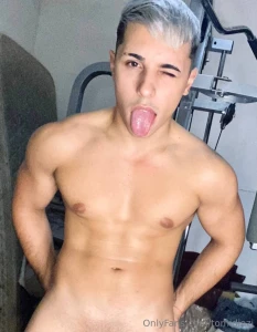 Free free free hello baby i m santihott32 vip santinohotvip free latin part 34