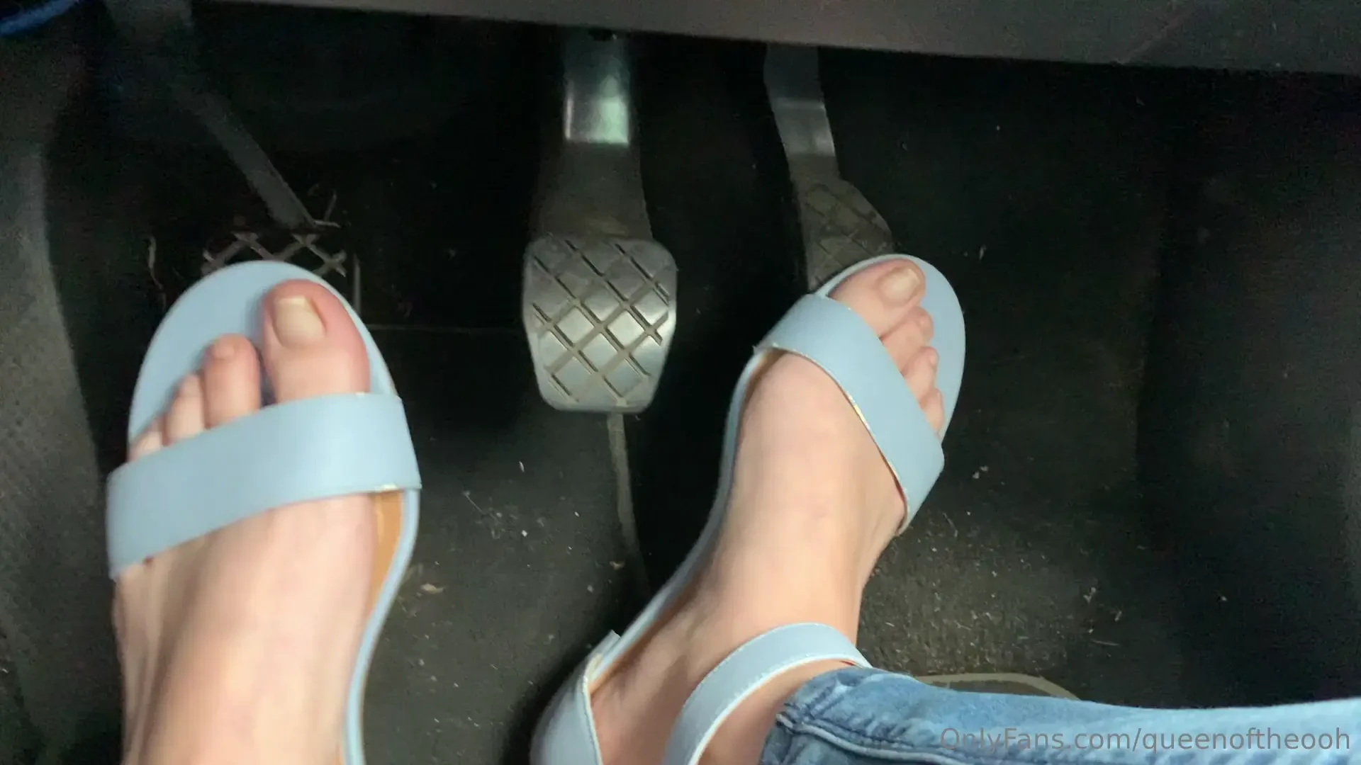 Little bit of bare nails while driving the other day major life stuff 