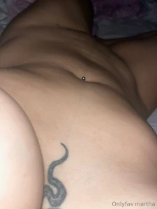 A dormir sin ropita porque hace calor solo me hace falta una de 23 cm