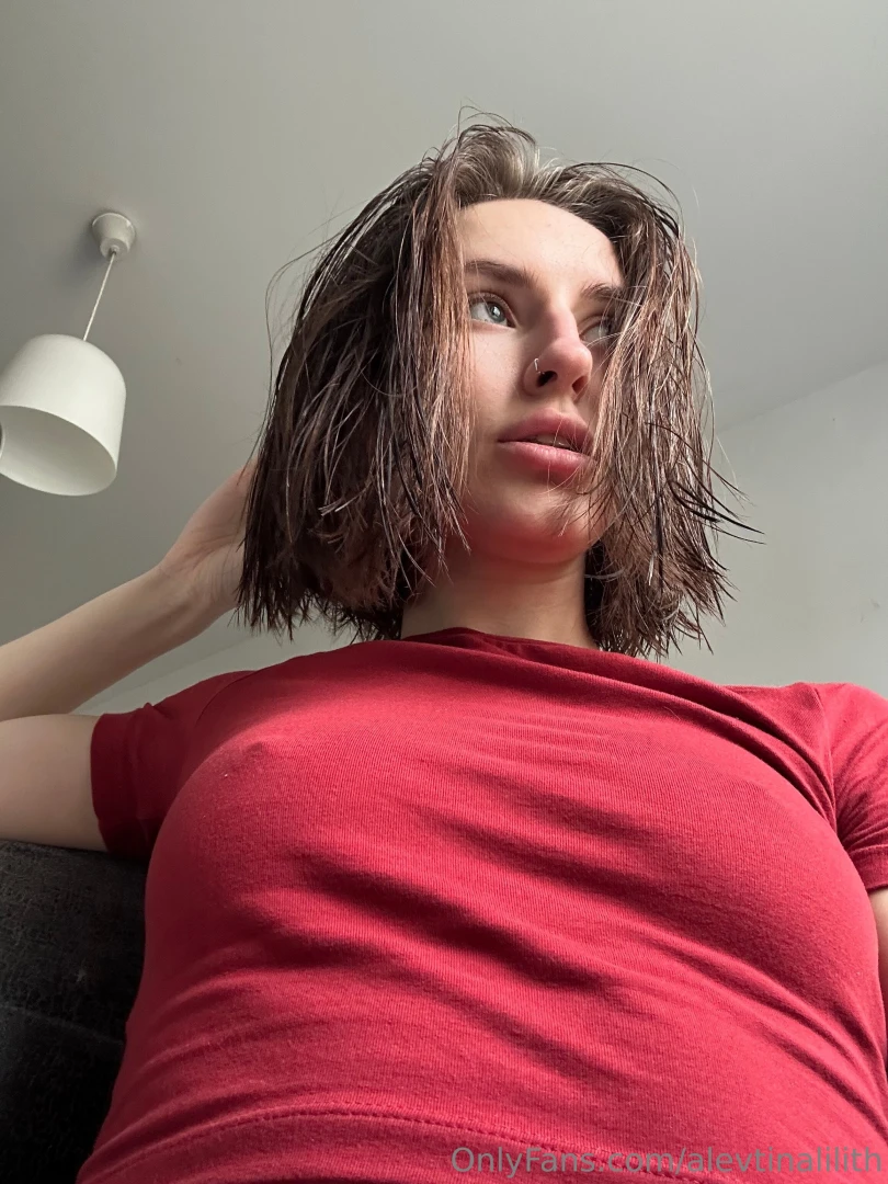 Was in the shower now clean as always to smell flowers 