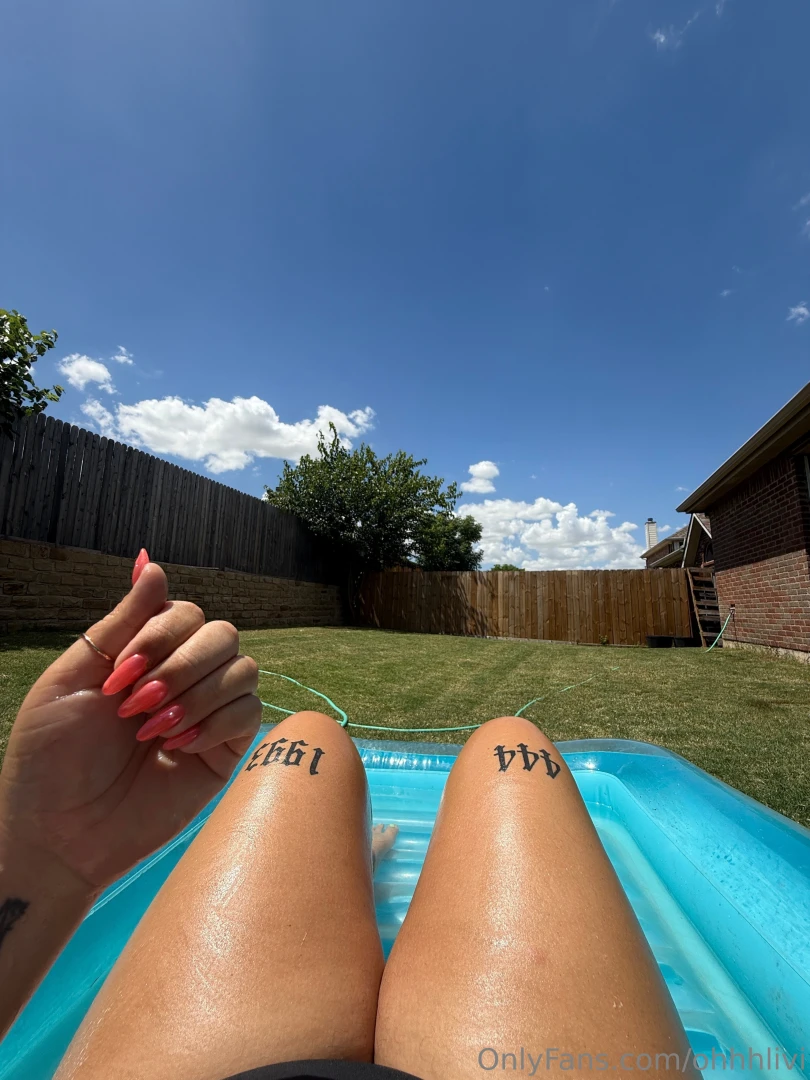 Pool gym and new nail set yesterday part 4 