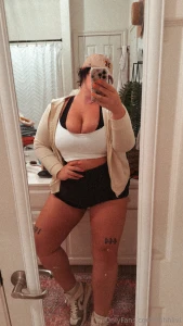 Pool gym and new nail set yesterday part 1