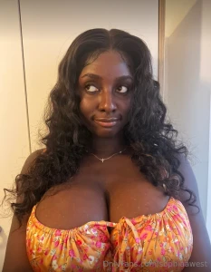 Pov you see me looking to the side and pretending i dont notice that