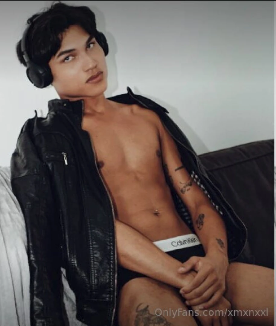 Hey there i am nico_ri_os ready for some fun i m here to spice things part 3 
