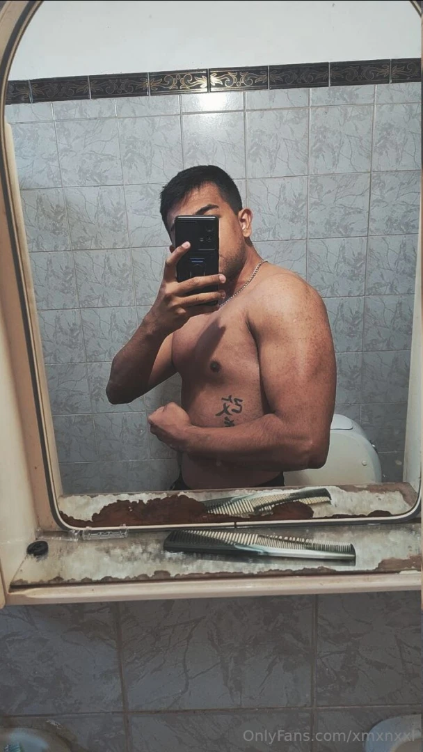 Juancar9 subscribe for free - sexting - video call - big arms and part 3 