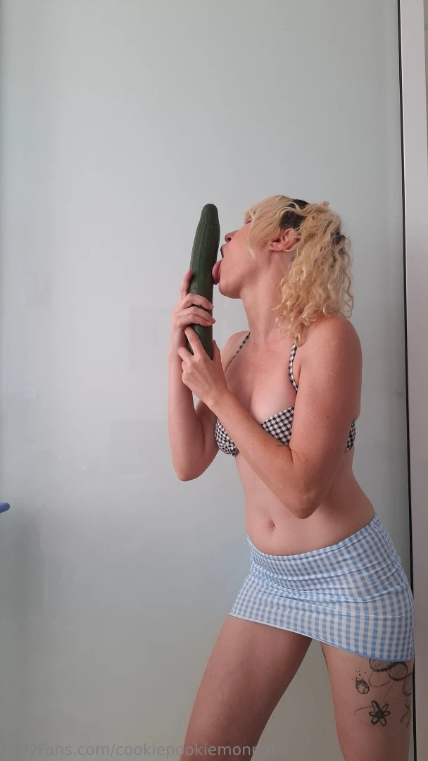 Lick it goodd part 2 