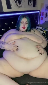 Fat bellied clown