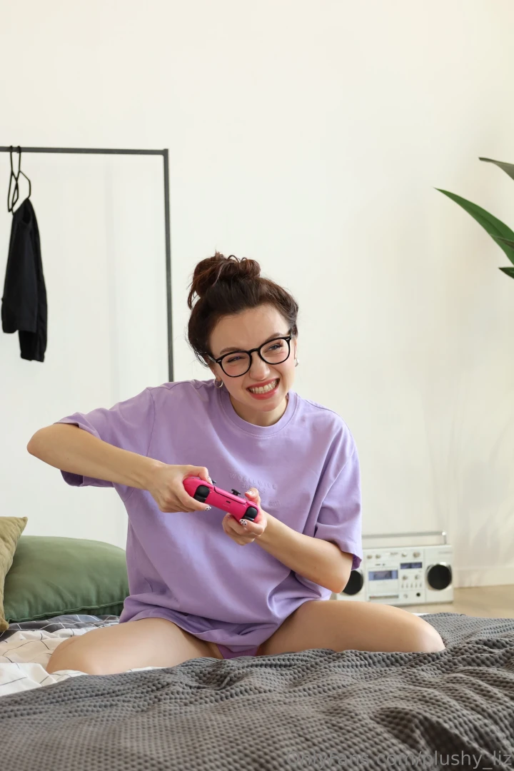 Becoming the villain in gta recommend me some cool games pls 