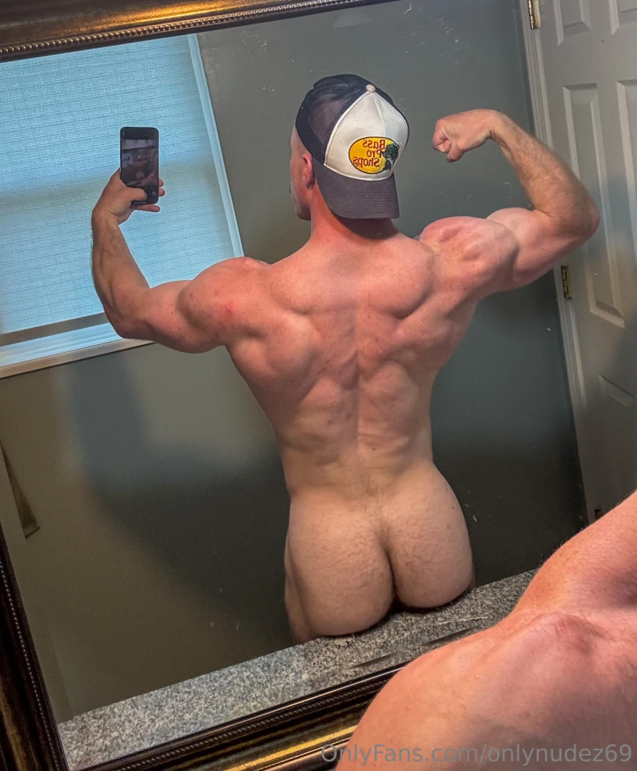 Fun being able to share my face with yall swipe till the end for dick 