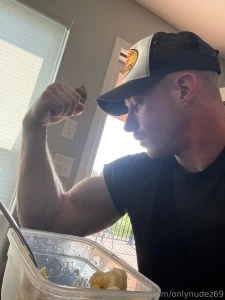 Stupid jacked rn peak is coming very soon should i pack some more size part 3