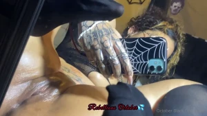 I know that you would wat my pussy so fucking good tip if you would