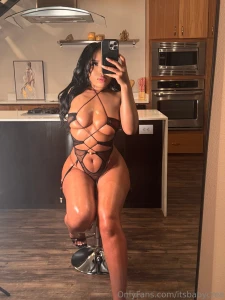 I got the tightest pussy all my toys are 3-5 inches and i can barely