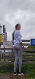 Waiting to cross at the level crossing on my way home i needed to pee