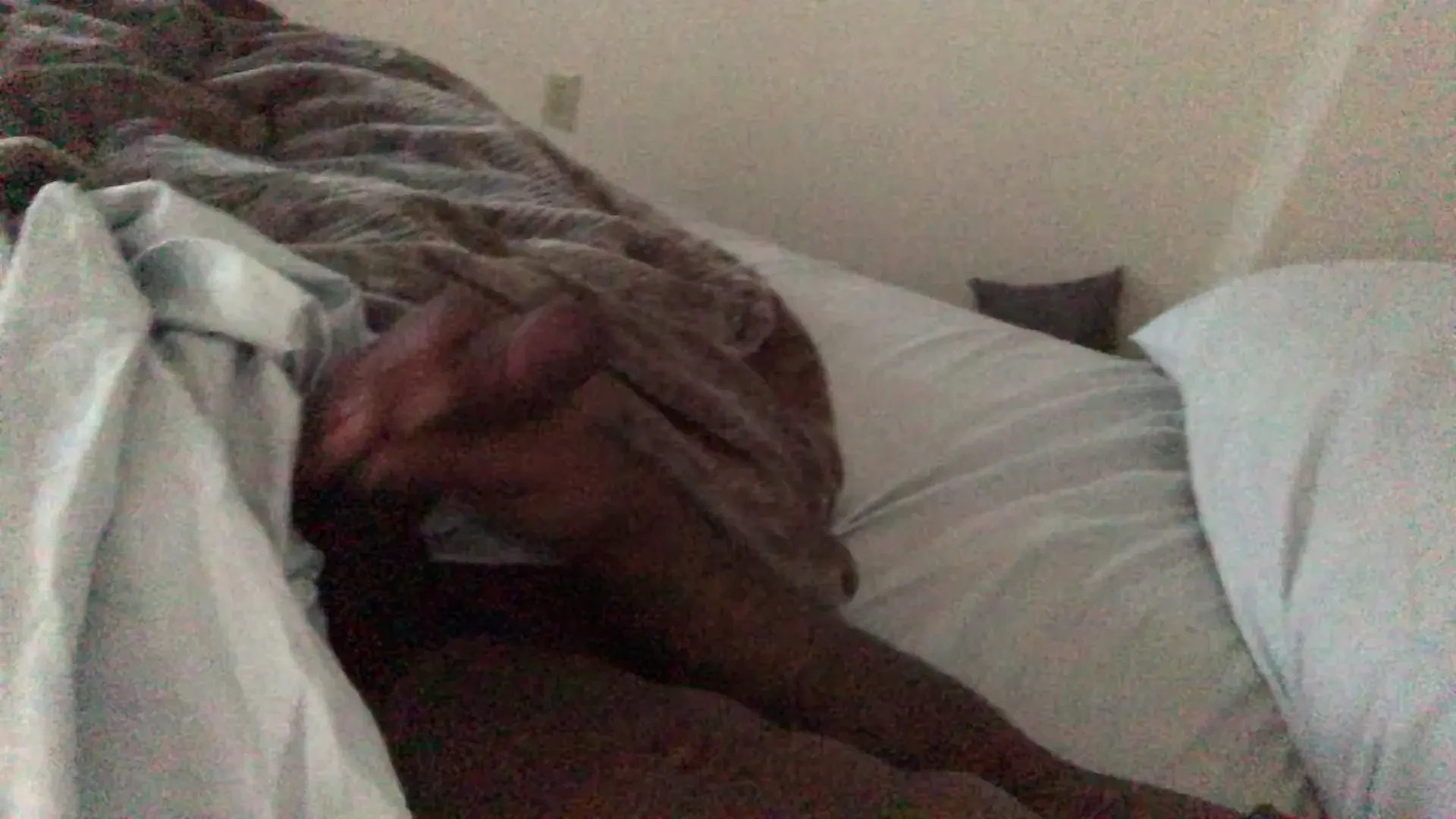 Whewwww now that i m settled i can play with u guys for a bit 