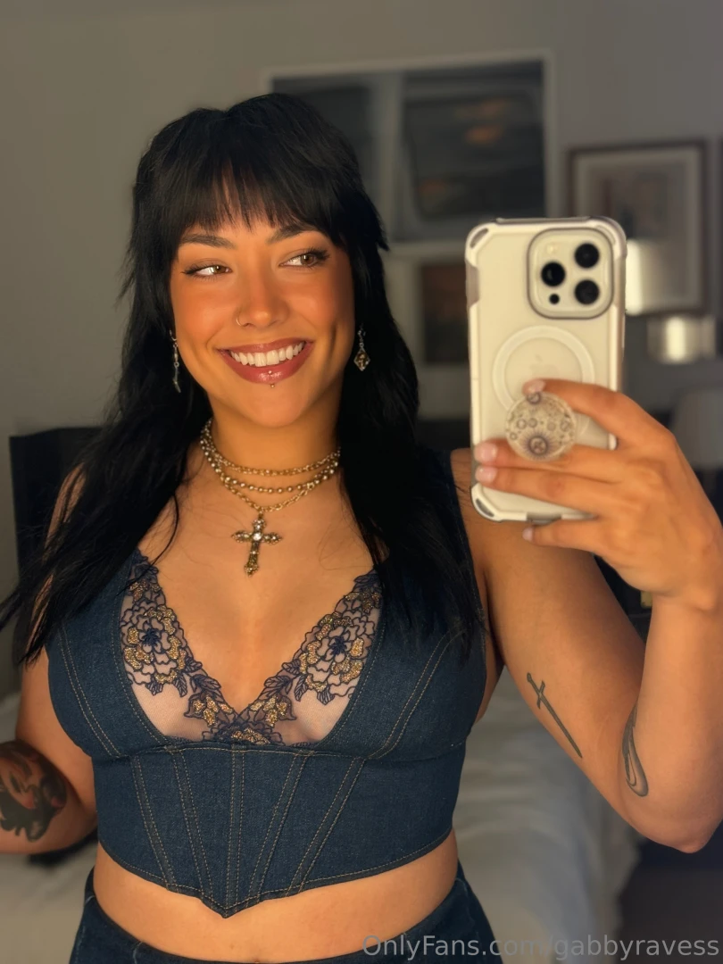 Gabbyravess 