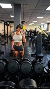 Happy friday guys i m doing a 24hr flash sale all my videos are 10 i