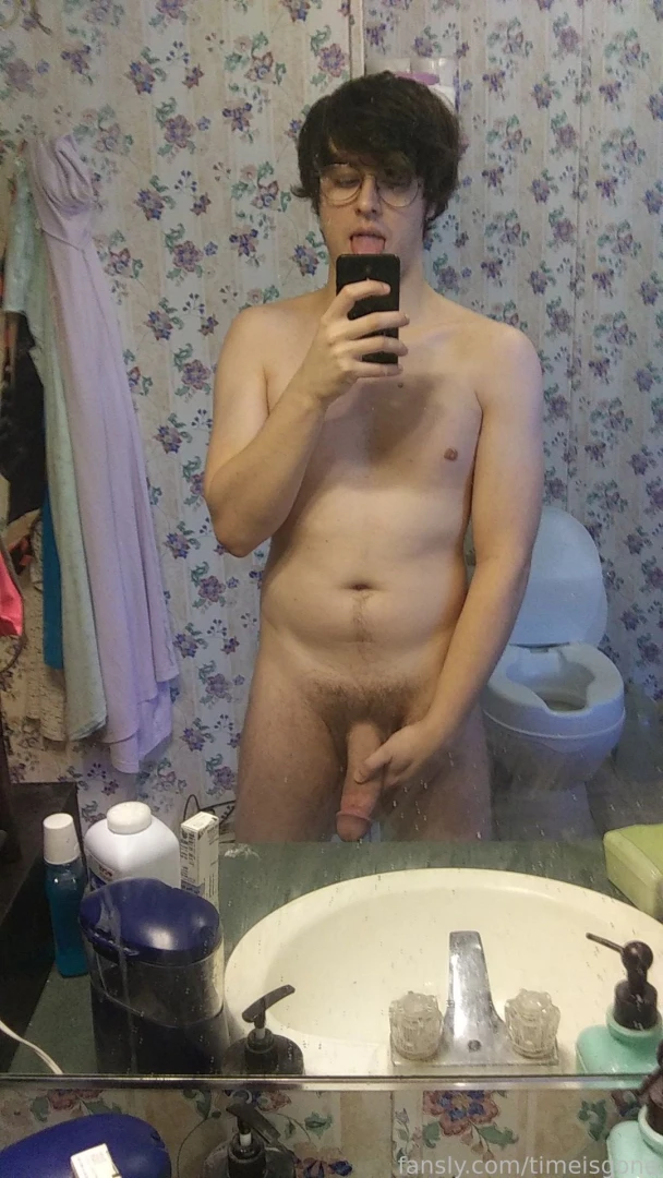 Shower room nudes photo dump twink shy bigdick bigcock bigass feet part 17 