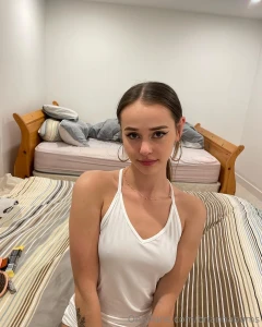 Looks like i can t do bad things right dm me and i ll prove you wrong