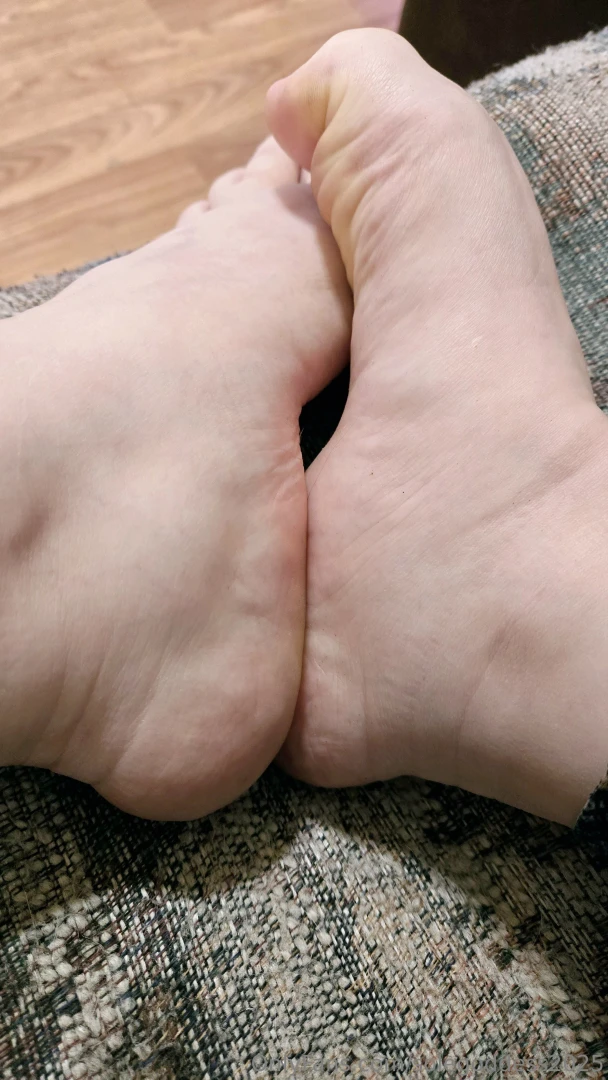 Cuddling feet it was cold today 