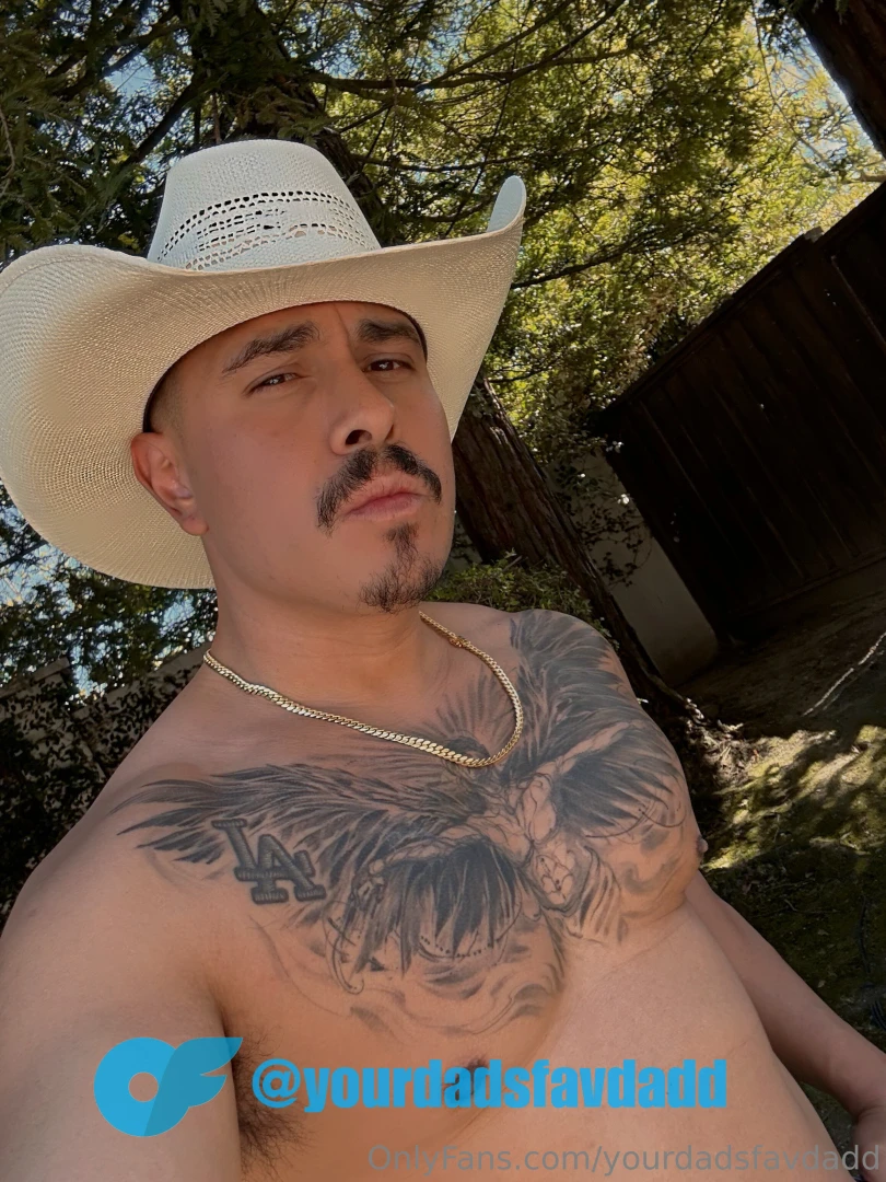 Was horny af while i was firing up the grill had to beat my meat part 3 