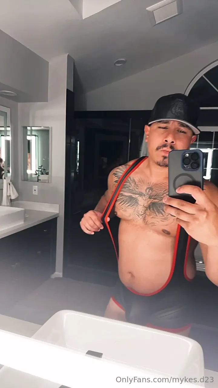 Received a little something from a secret admirer today and love it 