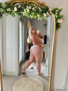 I dunno if i ever posted these pics before but they ve been sitting in part 4