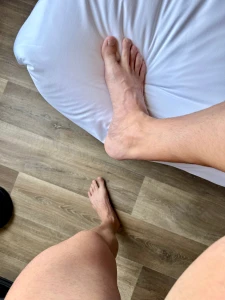 In case you were wondering if i got pretty feet yes i do